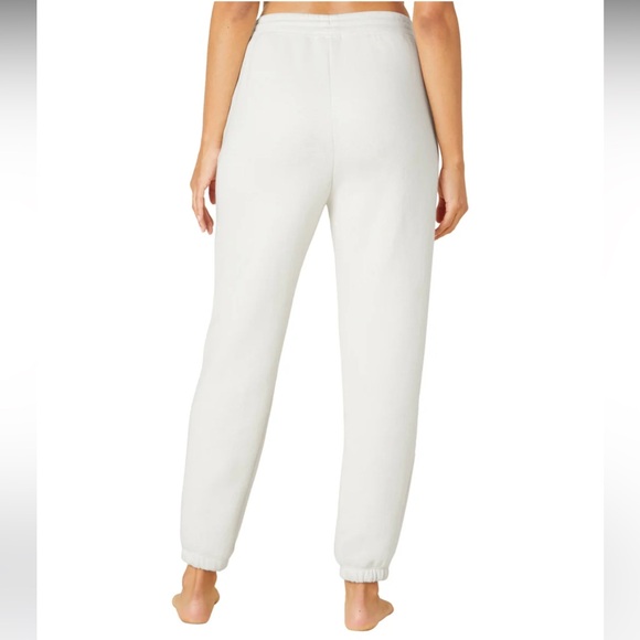 NWT - Beyond Yoga WFH Fleece Sweatpants - Vintage White - Small - Picture 2 of 7
